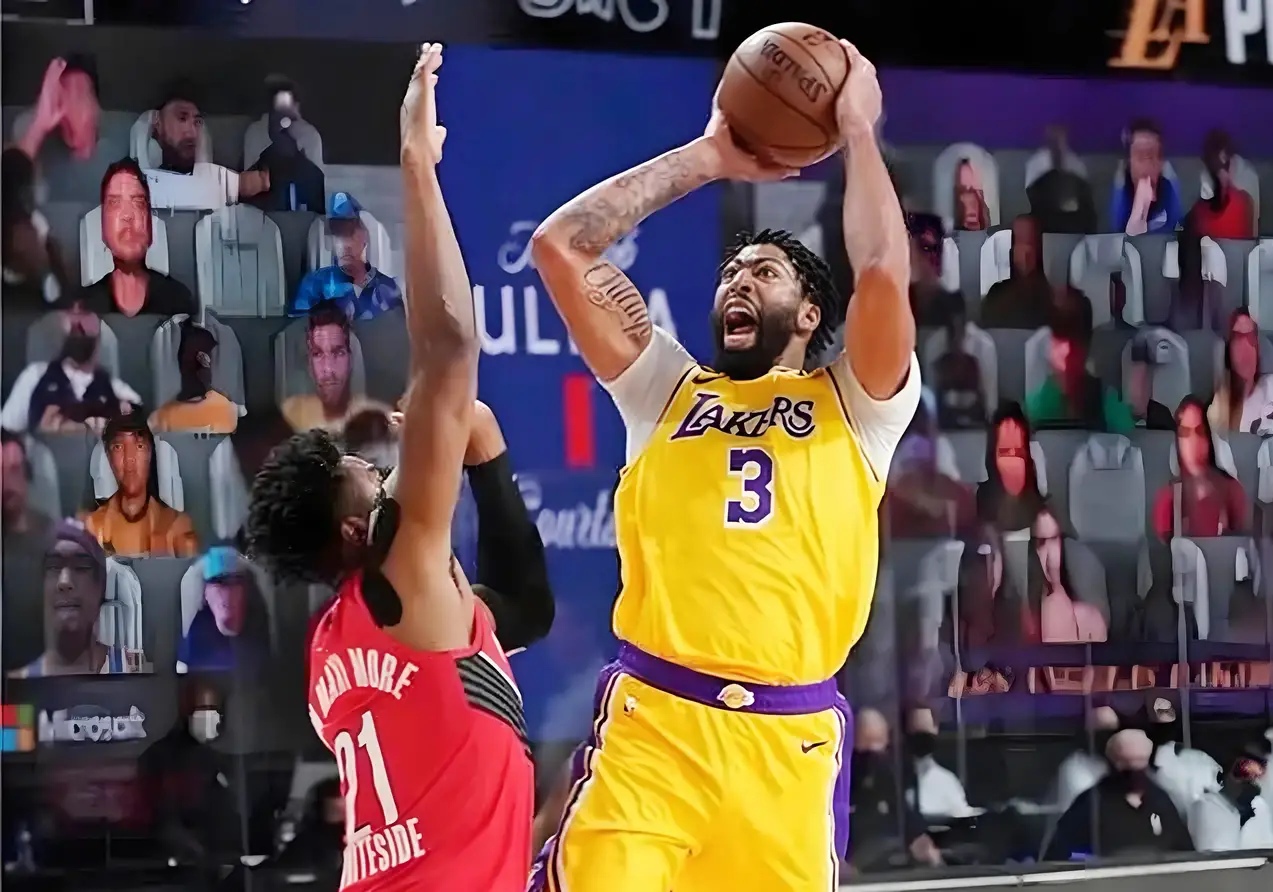 西亚卡姆绝杀时刻，浓眉哥点燃赛场，热火迎来胜利！