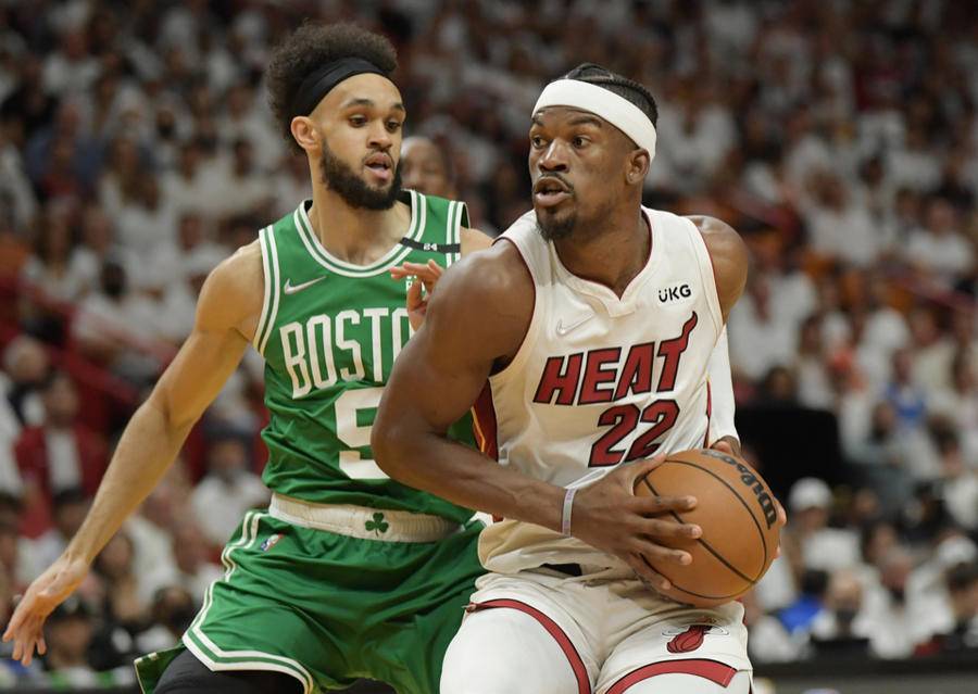 包含波士顿凯尔特人四强战小胜国际米兰，德约科维奇砍下8记关键球，全场沸腾的词条