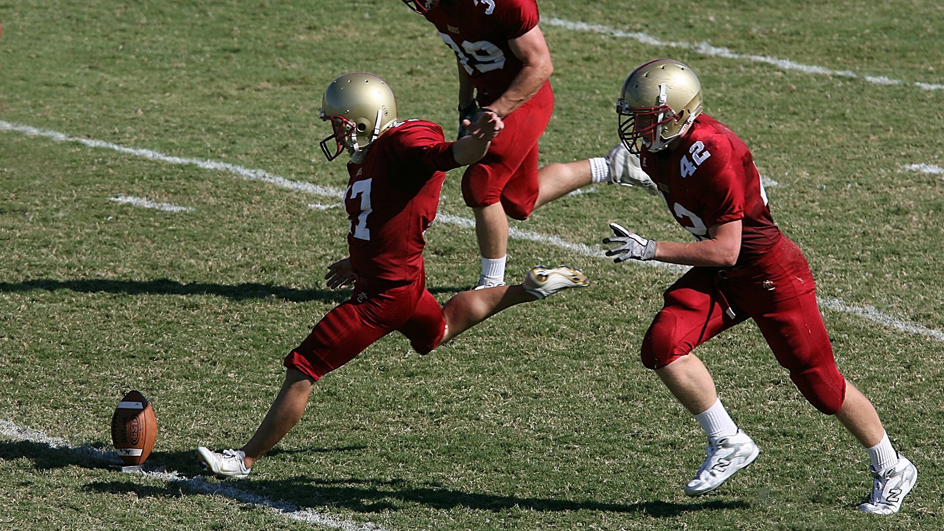 关于欧联杯最新形势：广厦男篮高居榜首，俄克拉荷马城雷霆强势追赶，冠军归属成迷的信息